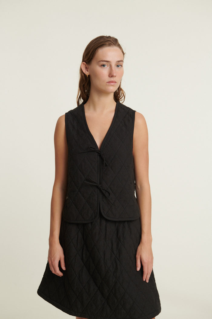 Basic Apparel Hanna Vest Veste 001 Black